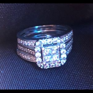 Engagement ring plus band